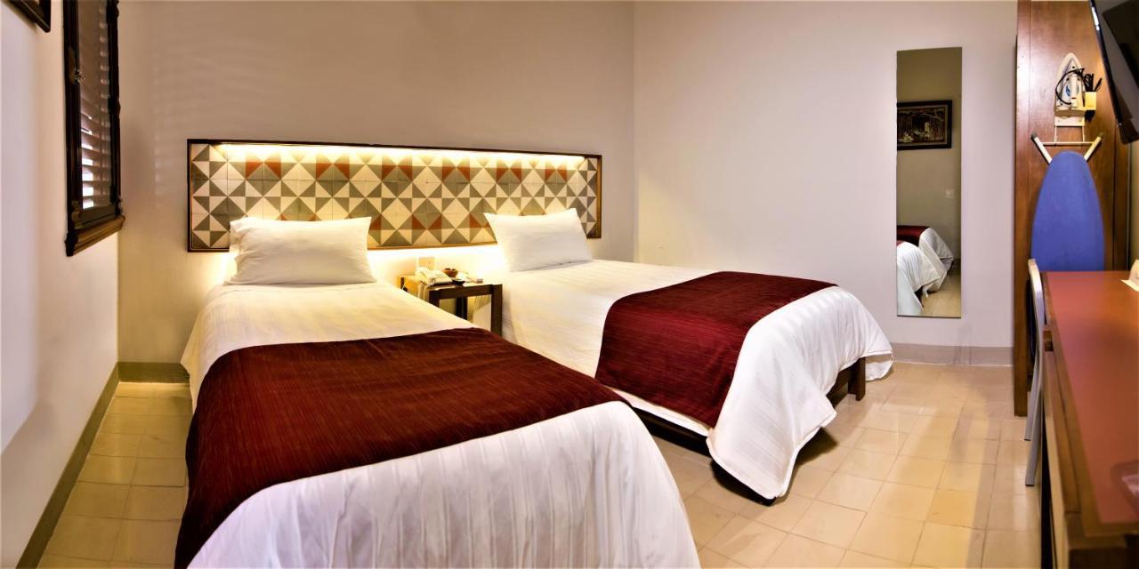 Standard Double Room,1208352058:JPEG