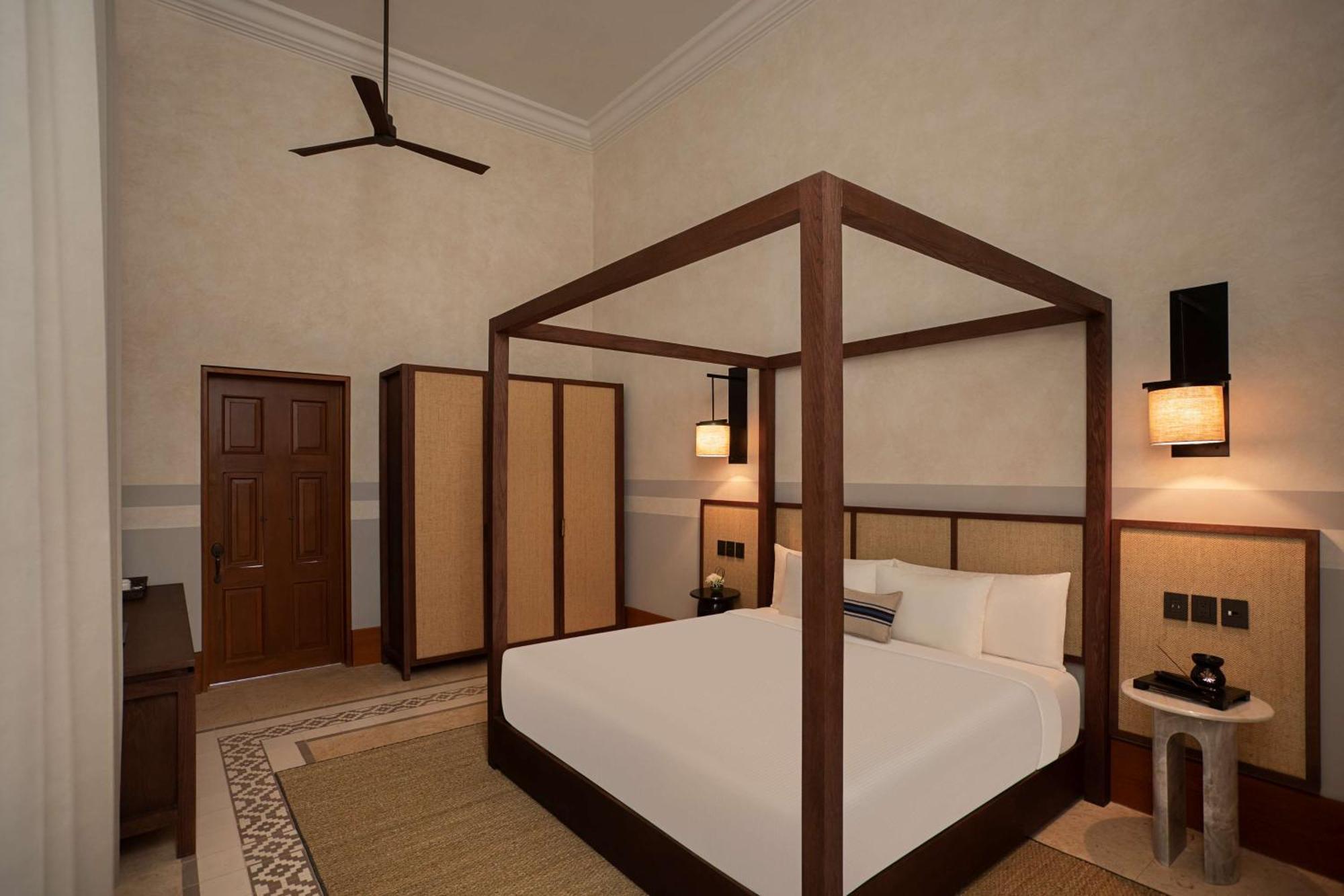 Kij Master Suite – King,1546756840:JPEG